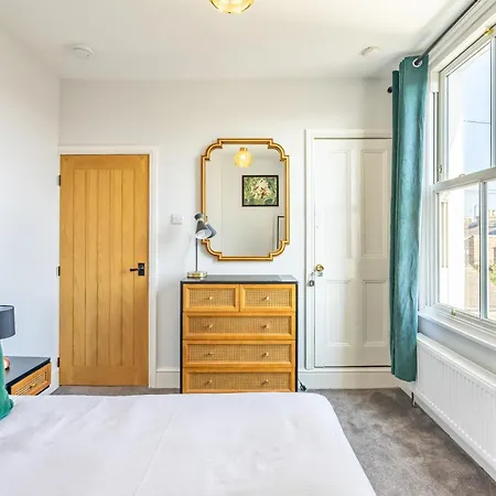 Little Domus בית נופש *